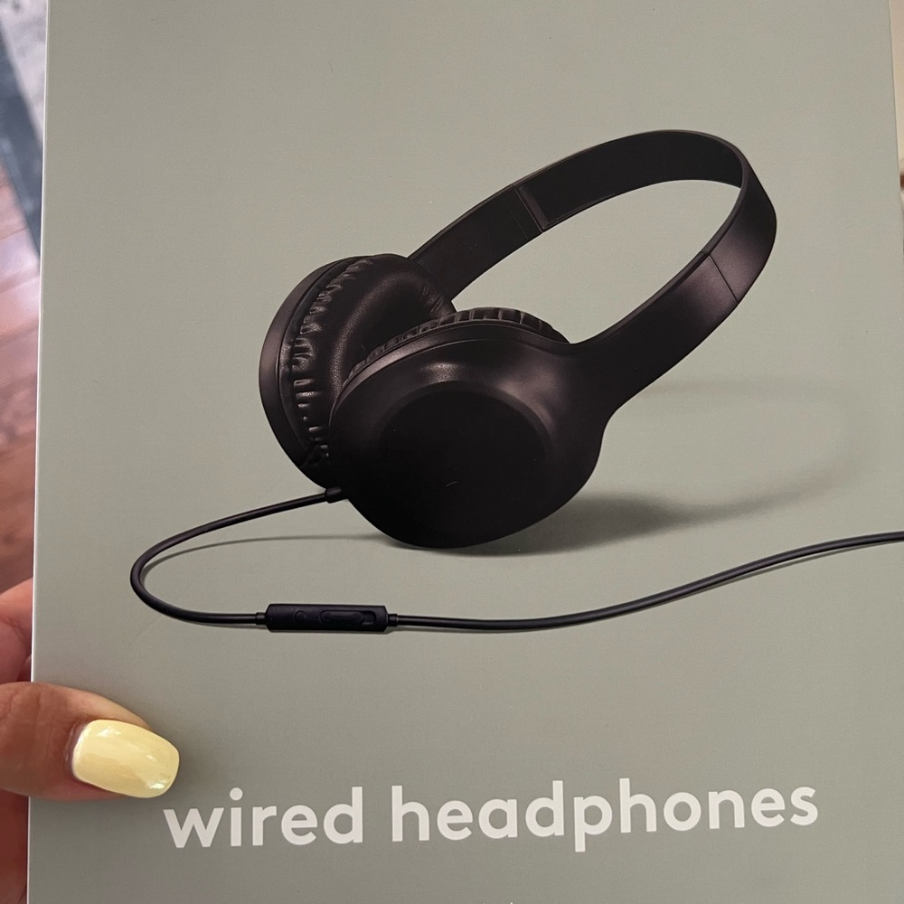 Black Wired Headphones